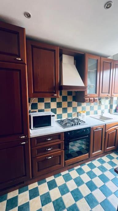 Apartment Duomo- Stazione - Self Check-in In Center Milan